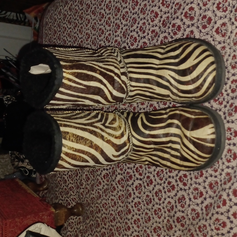 Unique cow hair uggs